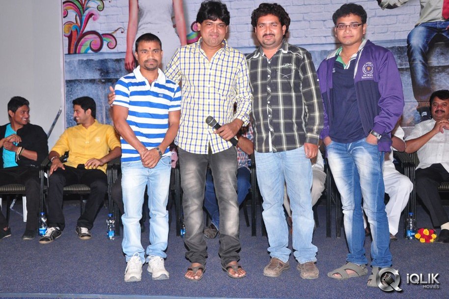 Hum-Tum-Movie-Trailer-Launch